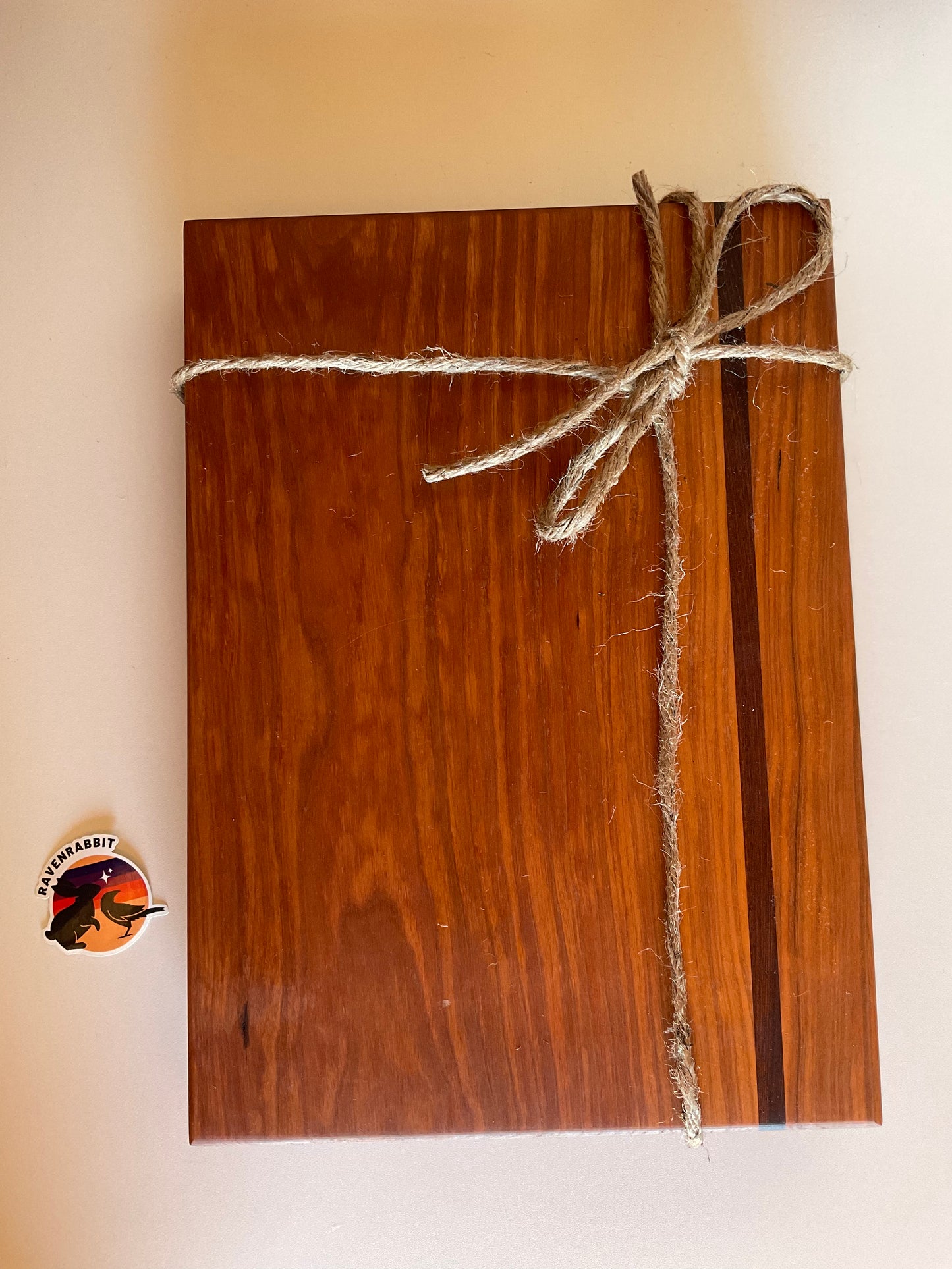 Single Stripe Cutting Board