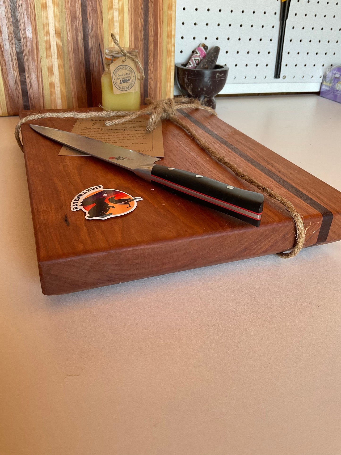 Single Stripe Cutting Board