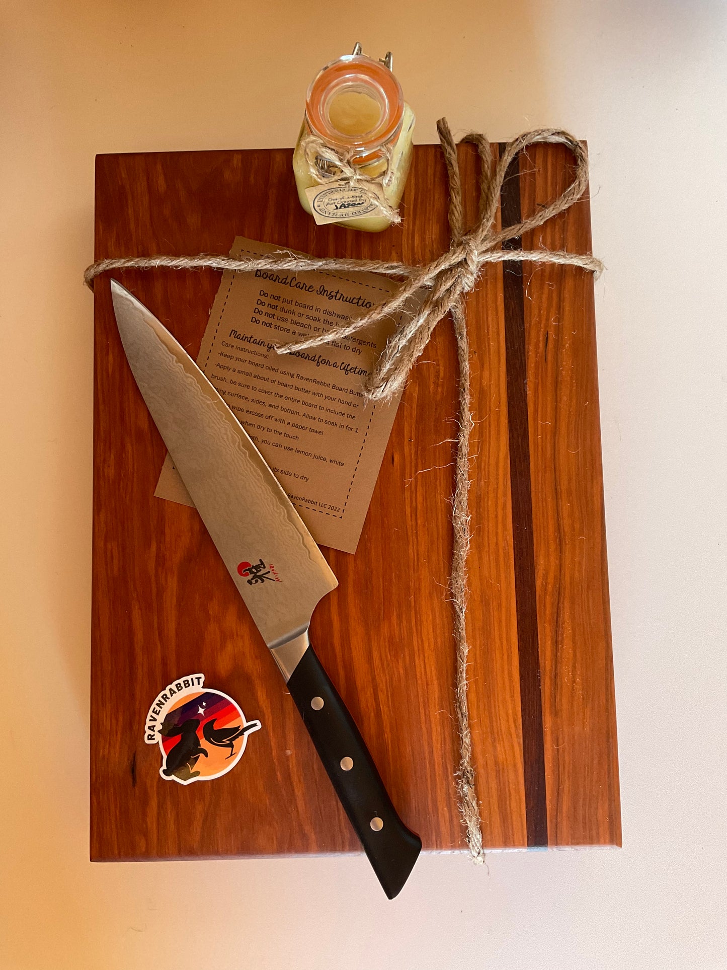 Single Stripe Cutting Board